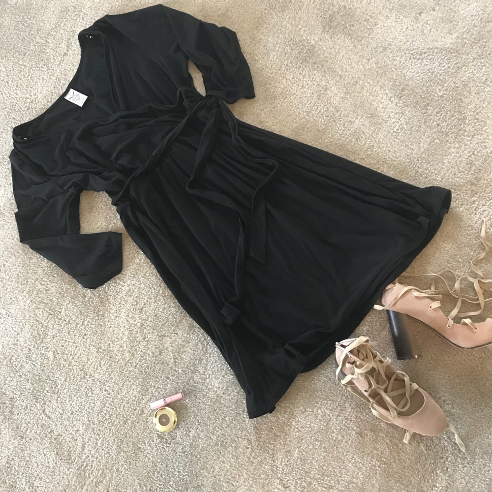 Black Plus Size 3/4s Dress